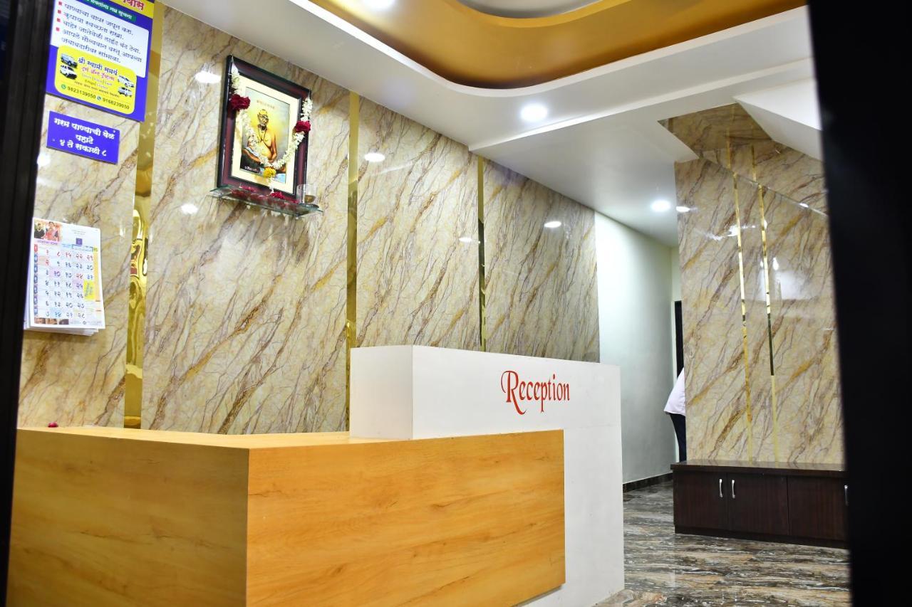 Hotel Kalika Residency Akalkot Екстериор снимка